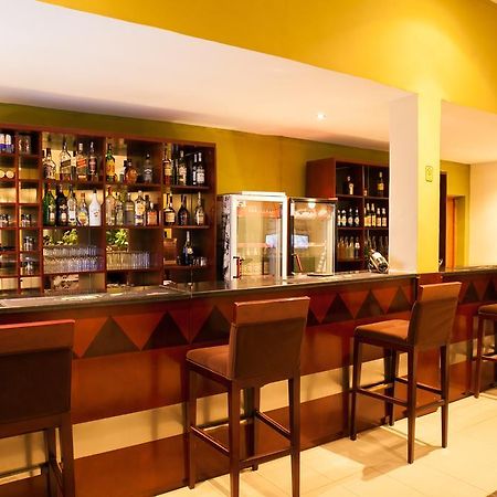 Gorillas Volcanoes Hotel Ruhengeri Bagian luar foto